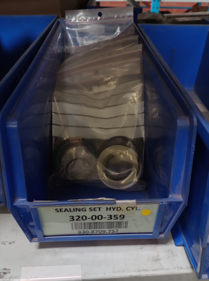 SEALING SET FRO HYD. CYL.